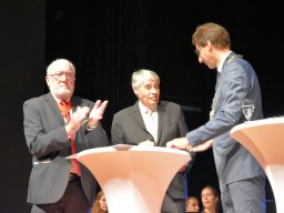 Doppeljubiläum Tulle und Bury - 142